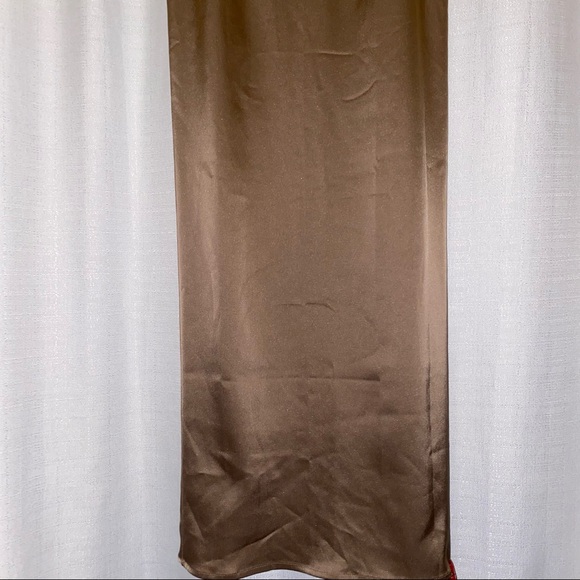 Georgia Alice INTERMIX Maxi Satin Tube Skirt in Beige Size 2 - Picture 8 of 16